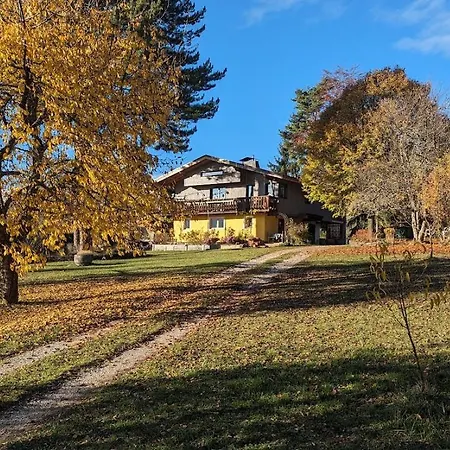 Studio De Plain-Pied Dans Un Chalet Mens Exterior photo